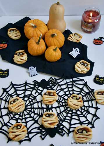 Mini-pizzas momifiées (Halloween 2021)