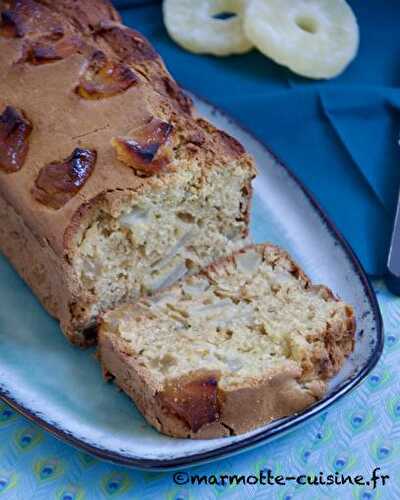 Cake ananas et poire (Coup de balai dans les placards #1)