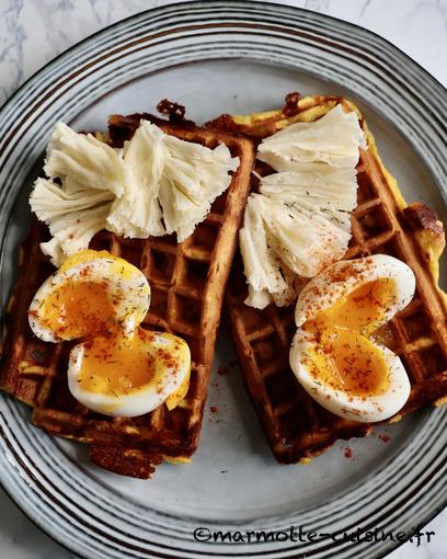 Gaufres salées et garnitures pour un brunch (Mardi Gras 2023) 