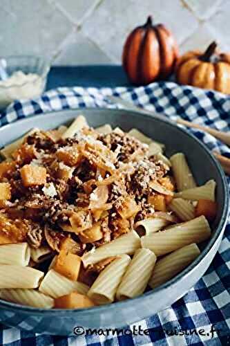 Pâtes à la bolognaise et courge butternut 