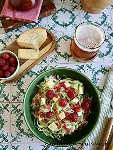 Salade de concombre à la fourme de Montbrison, vinaigrette à la framboise 
