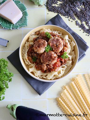 Ragoût d’aubergine aux lentilles et boulettes de dinde