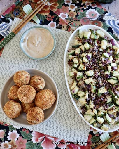 Croquettes de crevettes à la noix de coco, sauce aux cacahuètes (Boulettes Mania)