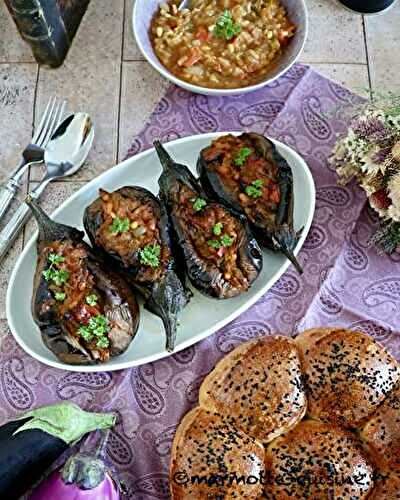 Aubergines farcies « Iman Bayildi » (Un légume, trois recettes)
