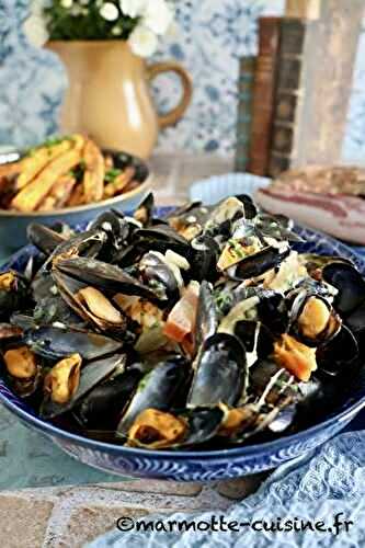 Moules au guanciale, tomates et scamorza