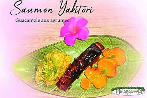 Pavé de saumon marinade yakitori sauce soja avec guacamole aux agrumes