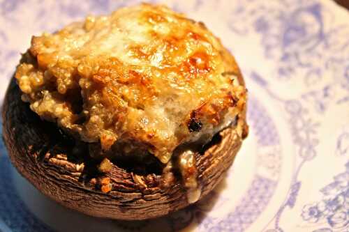 CHAMPIGNONS FARCIS AU QUINOA...