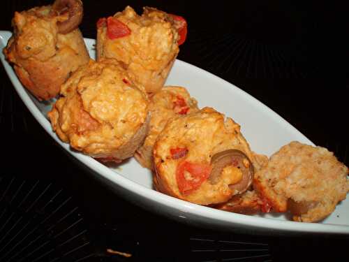 Muffins Olives-Tomates et antipastis.....