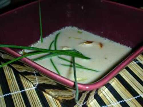 Soupe Douceur Thai au Poulet