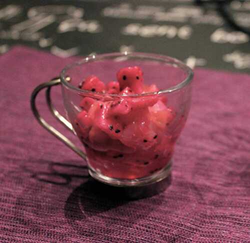 Tartare de saumon et fruits exotiques ...