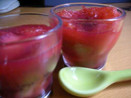 Terrine de fruits en verrine ....