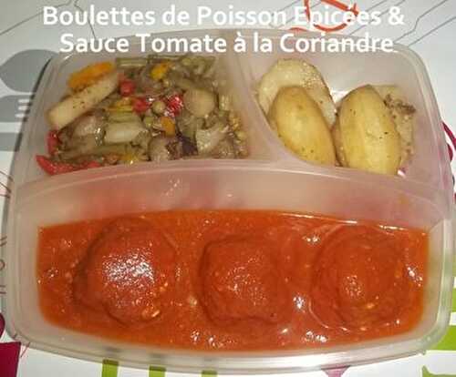 Boulettes de Poisson Epicées & Sauce Tomate à la Coriandre