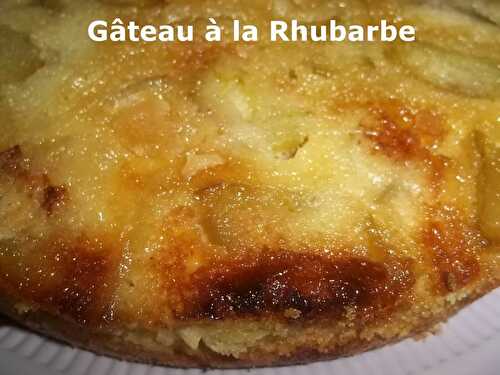 Gâteau à la Rhubarbe