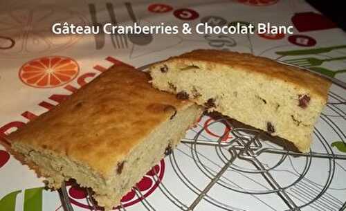 Gâteau aux Cranberries et Chocolat Blanc aux Noisettes