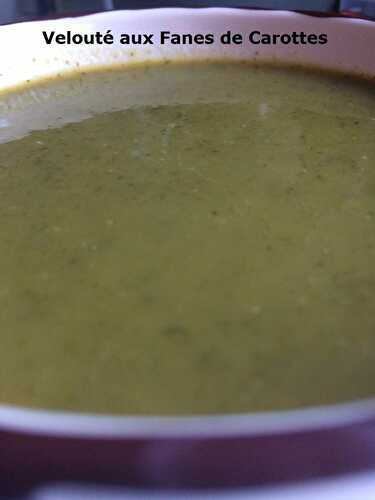 Velouté aux Fanes de Carottes et au Cumin (Cookeo)