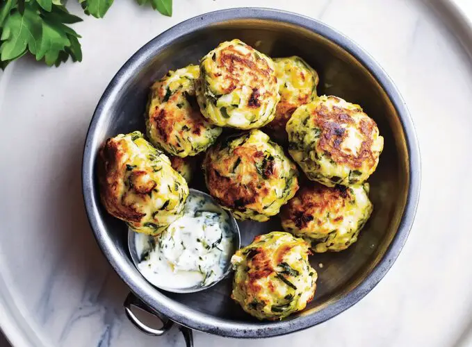 Boulettes de courgette croustillantes à l'Air fryer