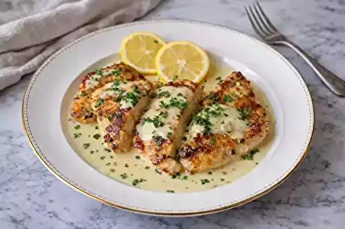 Filets de poulet tendres à la sauce crème citronnée à l’ail