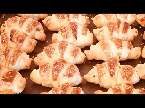 Mini Croissants Apéritif au Saumon Fumé