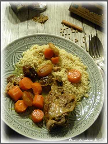 Tajine de Poulet aux abricots et dattes