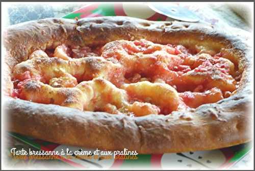 Tarte bressanne à la crème et aux pralines