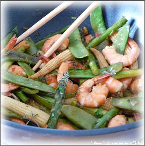 Wok de crevettes aux Haricots mange-tout et petits maïs