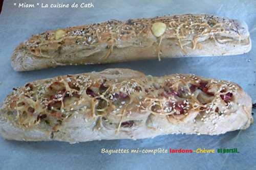 Baguettes mi-complète lardons-Chèvre et persil..