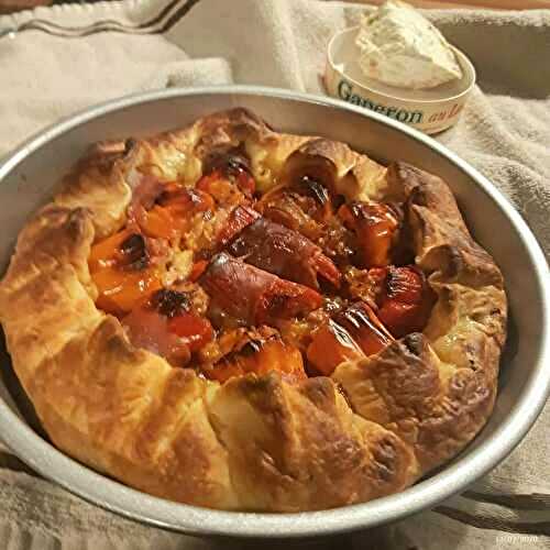 ღ " MIAM " Tarte à l'ancienne aux mini poivrons farcis au Gaperon et Jambon