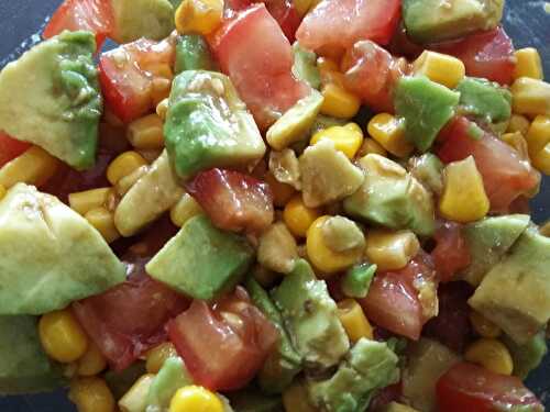 Salade de tomates avocats