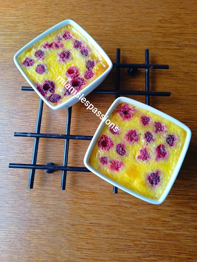 Crème aux œufs aux framboises