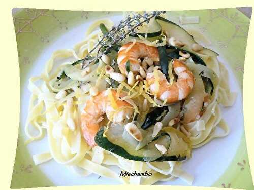 LAGANELLE AL LIMONE CON SCAMPI E ZUCCHINE