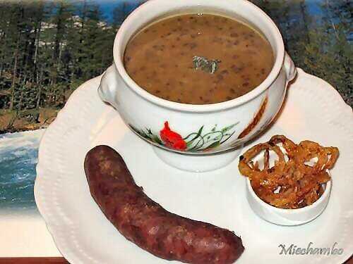 SOUPE DE LENTILLES AUX DIOTS