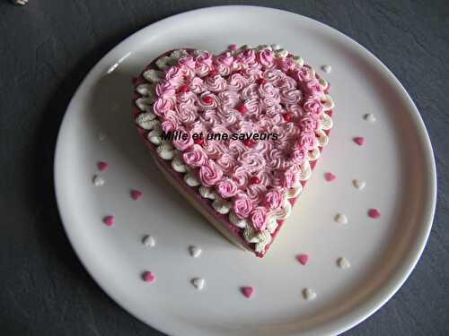 Bavarois chocolat blanc et mousse framboise en forme de coeur pour la Saint Valentin