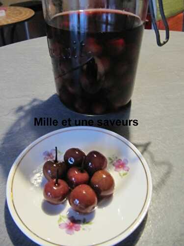 Cerises à l'eau de vie macérées au soleil