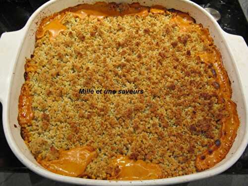 Crumble courgettes, tomates et fromage ail et fines herbes