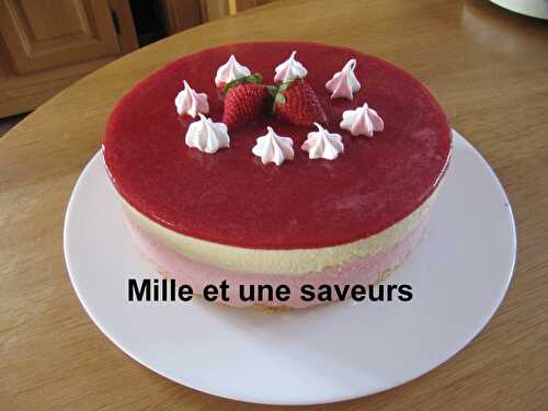 Entremet fraise et chocolat blanc