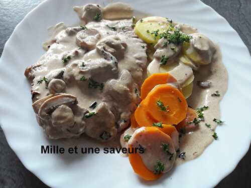 Escalope de veau à la crème et aux champignons