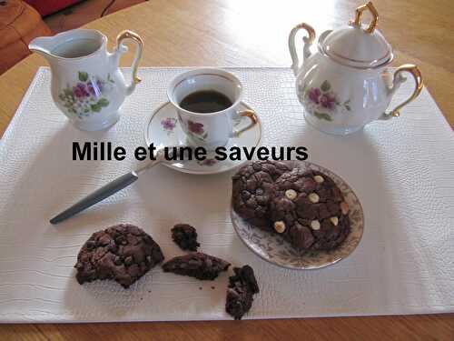 Outrageous chocolate cookies, irrésistibles