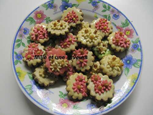 Petites marguerites aux amandes et noisettes