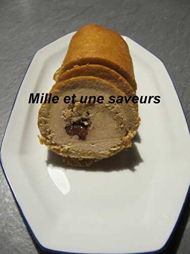Roulé de pain d'épices au foie gras et confit de figues