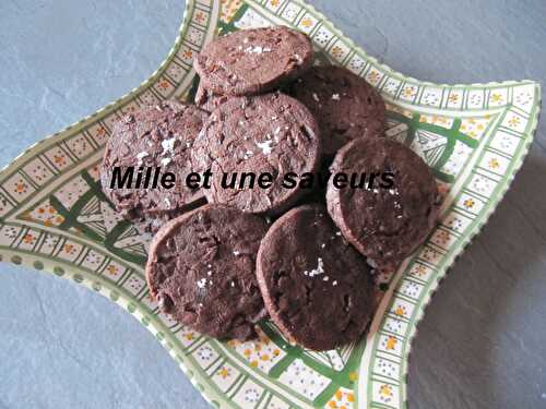 Sablé cacaoté à la fleur de sel