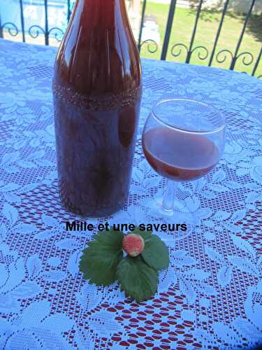 Sirop de queues de  fraises au thermomix