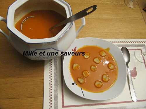 Soupe express à la tomate