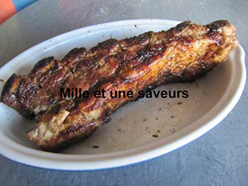 Travers de porc, miel au barbecue