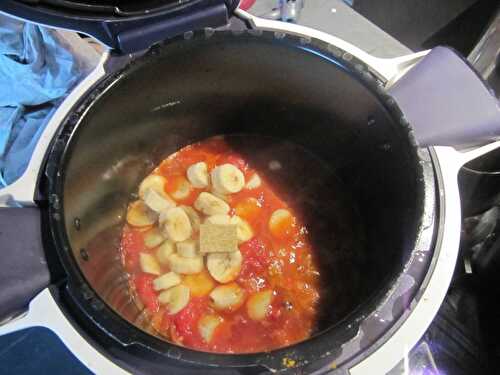 Velouté de tomate aux bananes