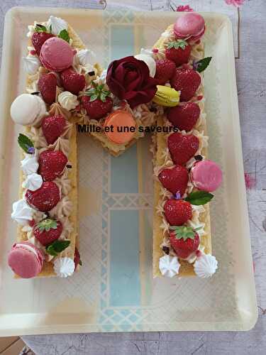 Crème namelaka Dulcey pour garnir un letter cake M avec ganache chocolat blanc