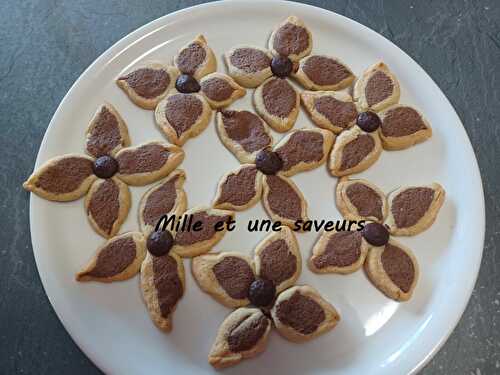 Biscuit fleur vanille et chocolat