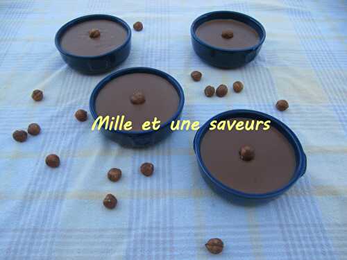 Crème au chocolat au lait de noisettes faites avec ou sans thermomix