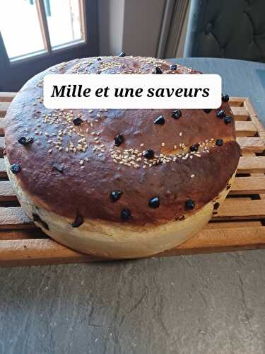 Brioche aérée aux pépites de chocolat avec blanc d'œuf au thermomix