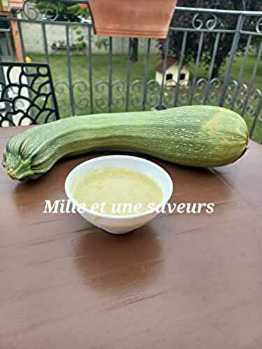 Soupe de courgettes froides faite au thermomix