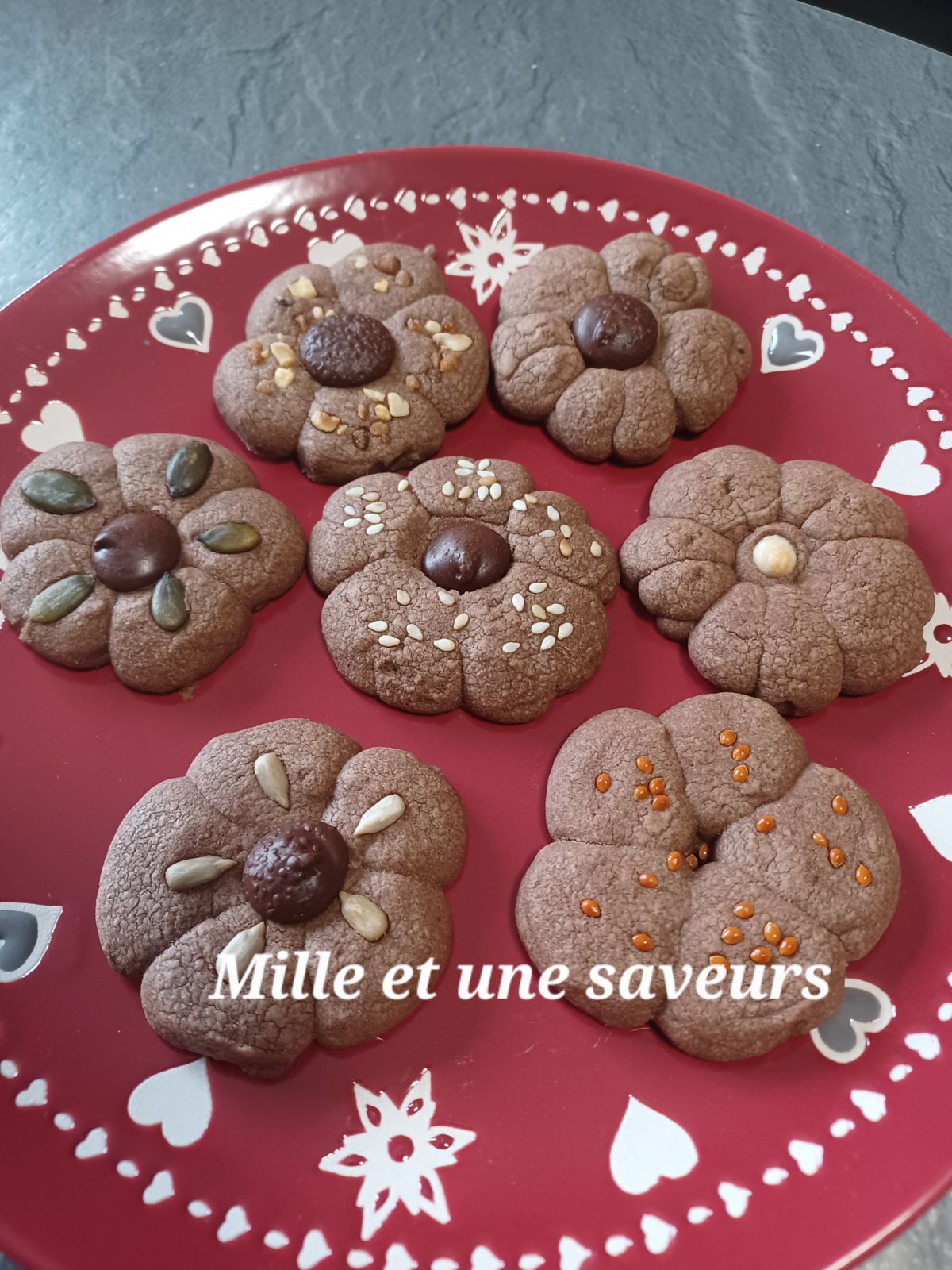 Biscuits fondants au chocolat réalisés au pistolet